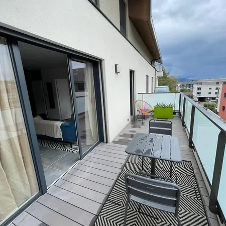 Le Petit Ecrin De Apartment